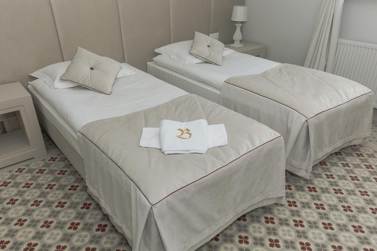 Hotel Basniowa Wyszków Esterno foto