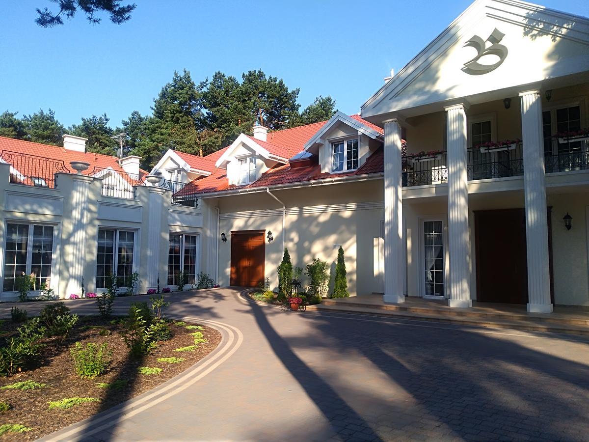 Hotel Basniowa Wyszków Esterno foto