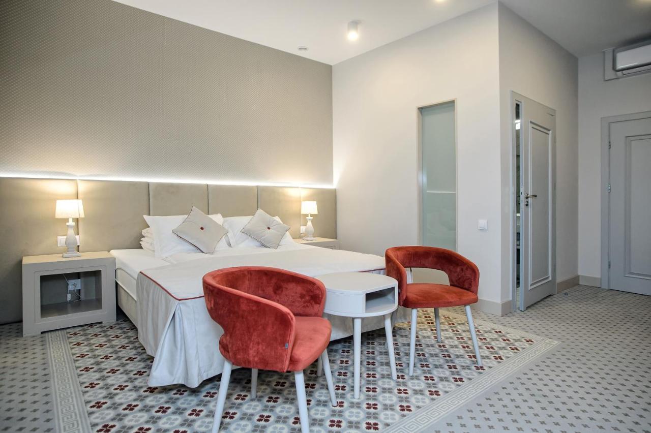 Hotel Basniowa Wyszków Esterno foto