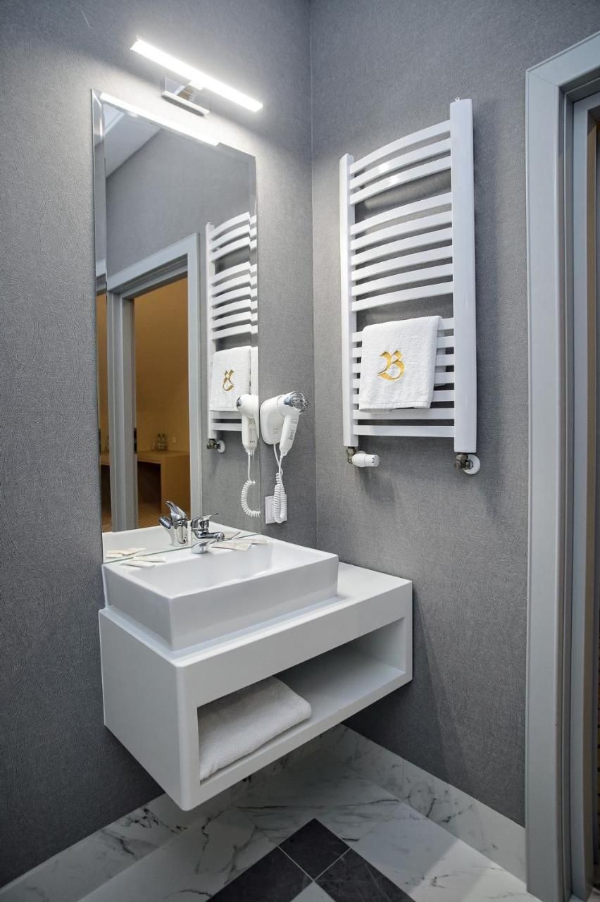 Hotel Basniowa Wyszków Esterno foto